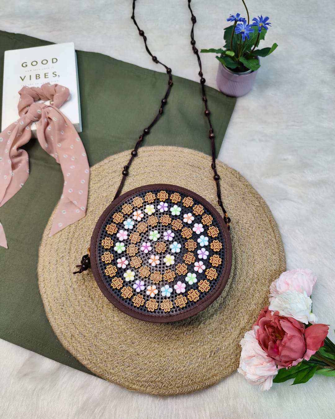 Coconut shell beaded round sling bag