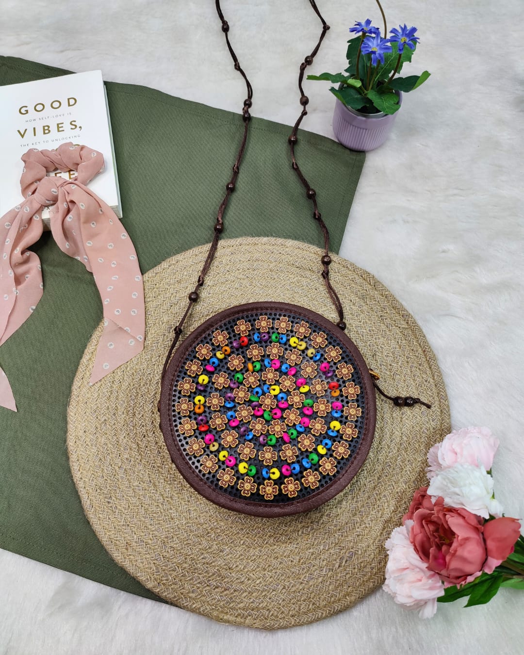 Coconut shell beaded round sling bag