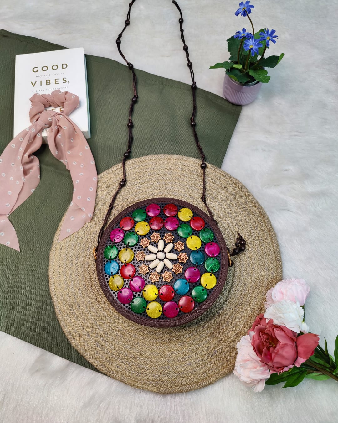 Coconut shell beaded round sling bag