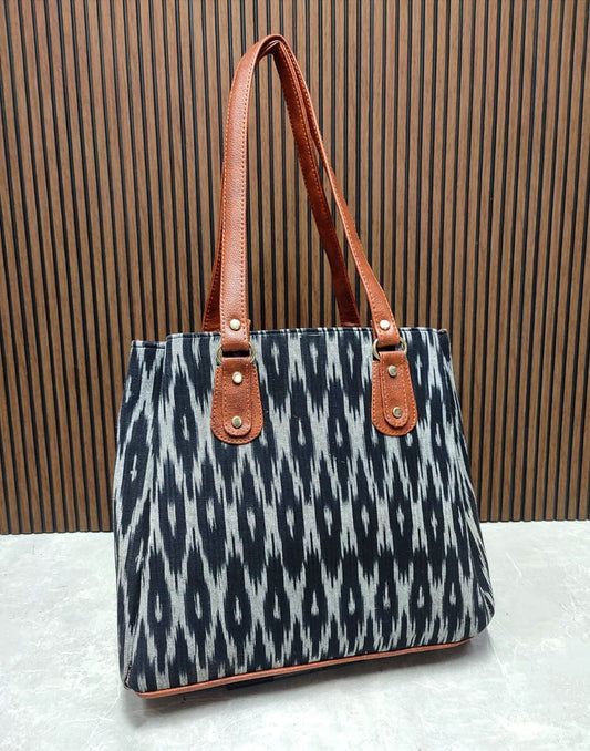3 partition Tote
