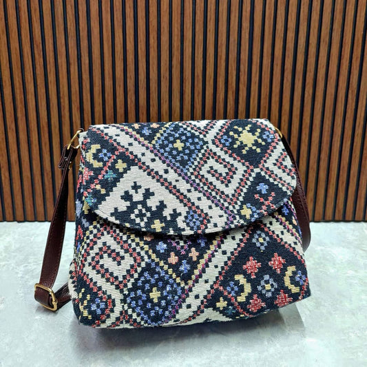 JACQUARD SLING BAG